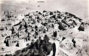 FOUKANIA - UN DES 5 OASIS DE LA SAOURA AVEC TAGHIT - VUE AERIENNE